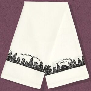 Fishs Eddy New York Cityscape Tea Towel. Collectible Dish Towel. New Unused